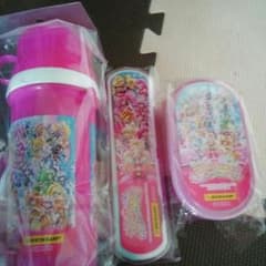 非売品☆プリキュアオールスターズお弁当セット☆のサムネイル