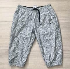 パンツのサムネイル