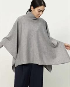 美品 ソージュ soeju ウール混2WAYケープニット チャコールグレー