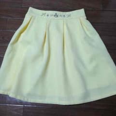 nyoki様専用♡アラマンダ スカートのサムネイル