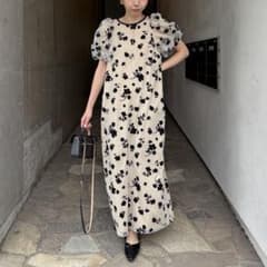 CAPRICIEUX LE'MAGE オケージョン フロッキーパフワンピースのサムネイル