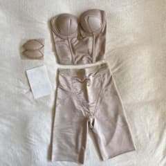 美品】トリートドレッシング ビスチェ&ガードル2点セット - メルカリ