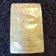 WHITE VEIL Moist サプリメント 30粒のサムネイル
