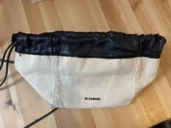 【cha様専用】JIL SANDER 巾着型ショルダーバッグ ベージュ/ブラックのサムネイル