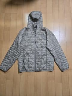 THE NORTH FACE フード付きダウンジャケット XL カーキのサムネイル