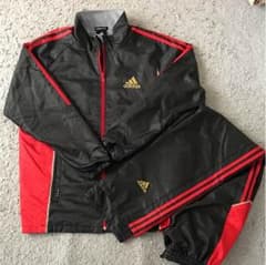 adidasジャージ上下セットのサムネイル