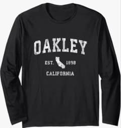 OAKLEY 長袖Tシャツ ブラック 男女兼用のサムネイル
