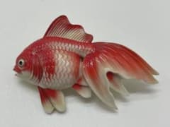 64 ブローチ 俊兼 金魚 赤 トシカネ 有田焼 TK 幻のジュエリー 希少 64 ブローチ 俊兼 金魚 赤 トシカネ 有田焼 TK 幻のジュエリー 希少