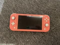 即購入可 マリカー付き Nintendo Switch ライト コーラルピンクのサムネイル