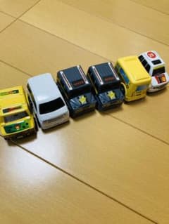 ミニカー　おもちゃのサムネイル