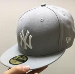 NEW ERA キャップのサムネイル