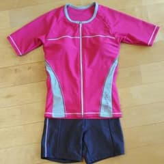 ★KOTONO 様ご専用★アリーナ　セパレート水着　Mサイズのサムネイル