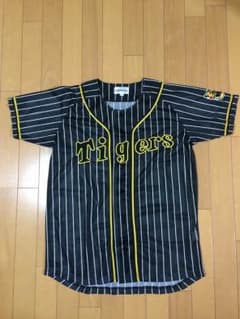 阪神タイガース　ユニフォームのサムネイル