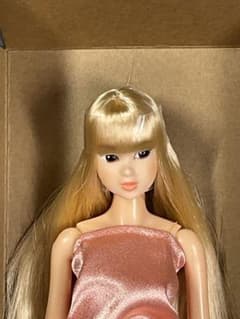 選べるmomokoのサムネイル