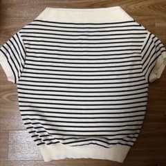 【新品・未着用】定価4,920円 ボーダー 半袖ニット オフショルダーのサムネイル
