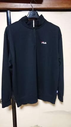FIRA ハーフジップスウェットのサムネイル