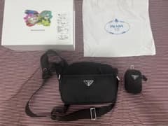 レザー製 ショルダーバッグ カメラバッグ レシート2VH048 PRADA レザー製 ショルダーバッグ カメラバッグ レシート2VH048 - メルカリ