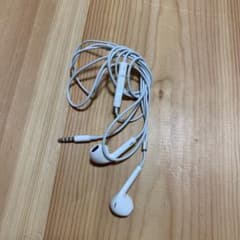 iPhone イヤホン 純正のサムネイル