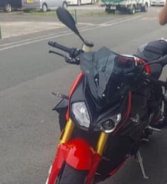 BMW s1000r スクリーンのサムネイル