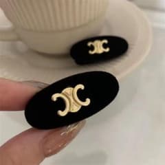 新品　ヘアピンア　２個セット　ヘアピン　ヘアクリップ アクセサリーのサムネイル