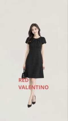 [美品] RED VALENTINO ミニワンピース ブラック サイズ40のサムネイル