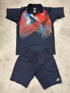 YONEX テニスウェア 上下セットのサムネイル
