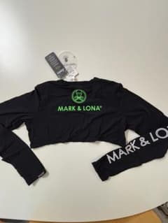 メリアMARK & LONA アームスリーブ ボレロ型ブラック 36新品 メリア様専用MARK & LONA アームスリーブ ボレロ型ブラック 36新品