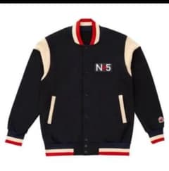 Nissy スタジャンMサイズのサムネイル