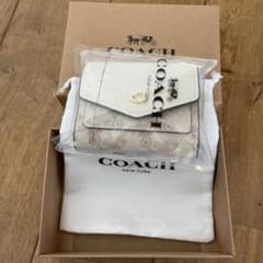 コーチ　財布　新品のサムネイル