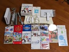 Wii本体+付属品・アクセサリー類 ソフト16本セット【初期化済み