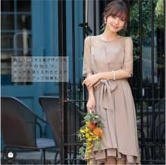 ハレモード　パーティードレスのサムネイル