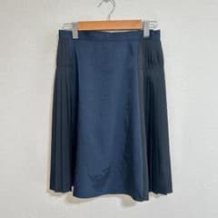 LANVIN en Bleu プリーツスカート ネイビー 上品 フレアのサムネイル