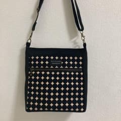 ショルダー　斜め掛け　サコッシュのサムネイル