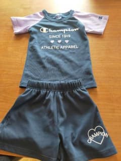 スポーツウェア　120　女の子用　チャンピオンのサムネイル