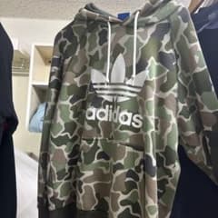 adidas カモフラ柄 パーカーのサムネイル