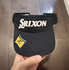 【新品未使用】SRIXON ゴルフ サンバイザー ブラック　おまけ付きのサムネイル