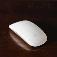 Apple Magic Mouse A1657 EMC2923 ほぼ未使用のサムネイル