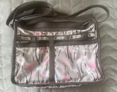 LeSportsac レスポートサック ショルダーバッグのサムネイル