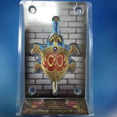 ドラゴンクエストレジェンドアイテムギャラリー ロトの剣　ウロボロスの盾のサムネイル