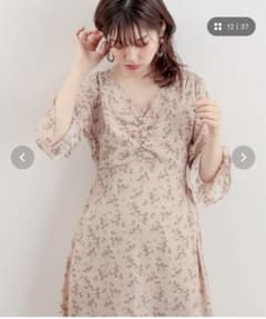 【お値下げしました】胸くしゅすっきりAラインレディワンピースのサムネイル