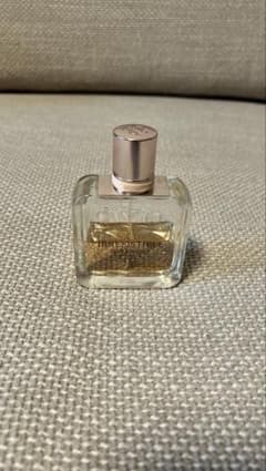 GIVENCHY IRRESISTIBLE オーデパルファム 50mlのサムネイル