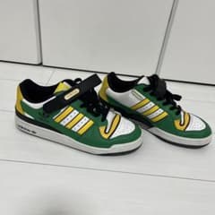 adidas FORUM LOW グリーン イエロー　レゲエ　ジャマイカ　ラスタのサムネイル