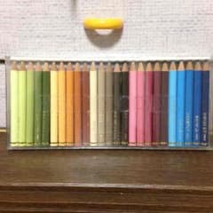 色鉛筆のサムネイル
