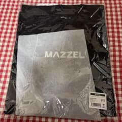 MAZZEL LOGO REVAMP Tee ブラック Lのサムネイル