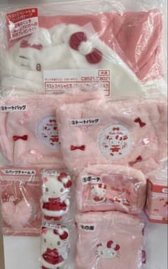 サンリオ当たりくじ ハローキティまとめ売りトート ぬいぐるみ ポーチ