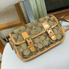 COACH ショルダーバッグのサムネイル