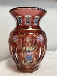 花瓶　ガラス製品　ボヘミア調花柄20センチのサムネイル
