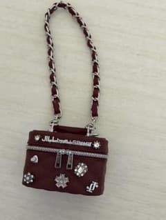 JILL by JILLSTUART ミニブローチバニティ キーホルダーwineのサムネイル