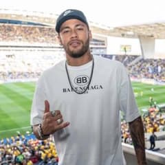 Tシャツのサムネイル