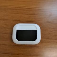 YELL ワイヤレスイヤホン 充電ケース ホワイトのサムネイル